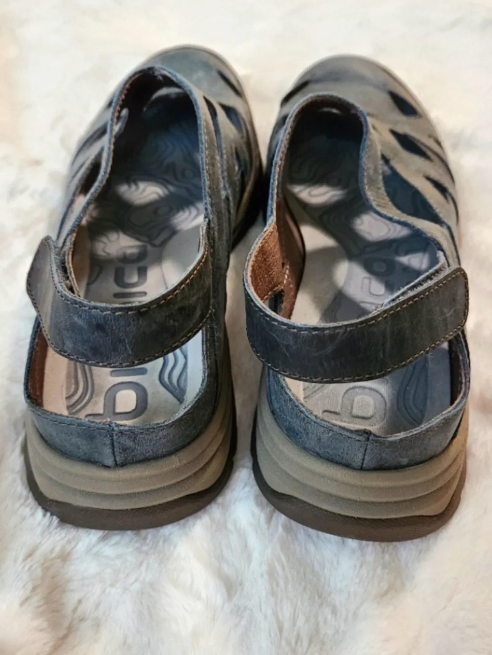 Bionica Maclean Dark Gray/Blue Leather Outdoor Walking Comfort Sandals